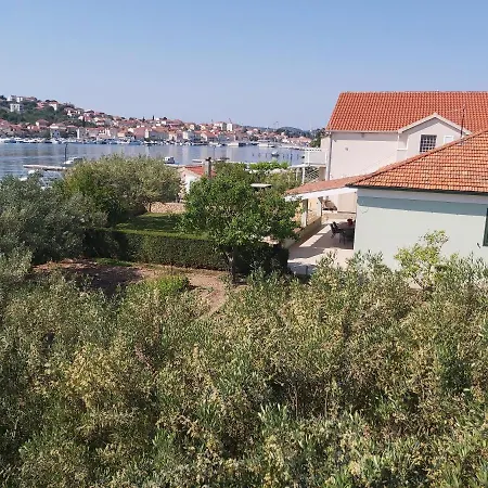 Βίλα House Petar By Sea Τρογκίρ